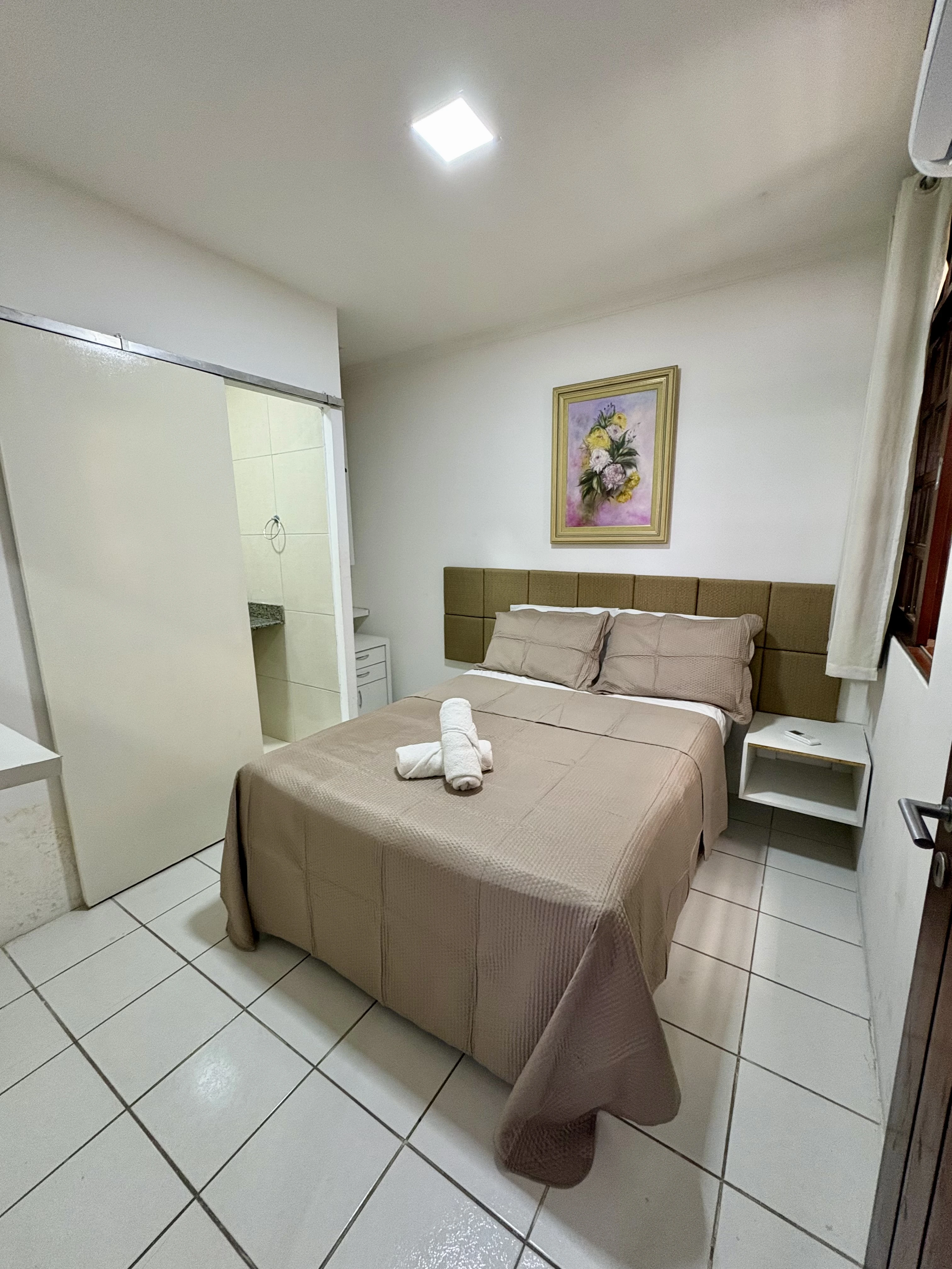 Quarto Compartilhado - (Hostel Feminino)